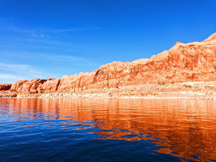 Landscape, Moss Image, Moab Photographer, Lake powell red cliffs and blue water